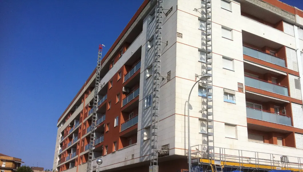 Rehabilitació de façana a Lleida — 2