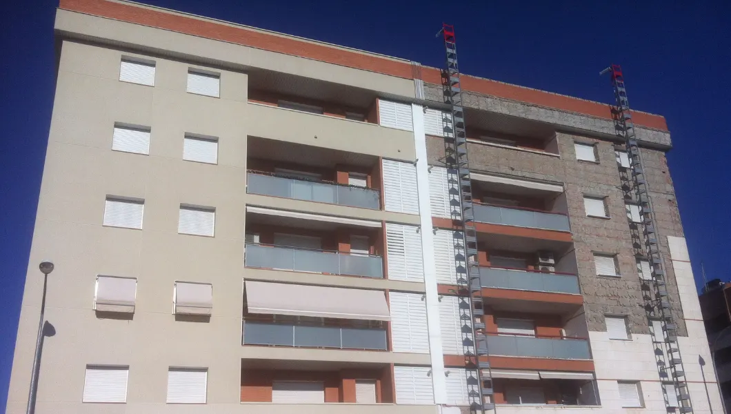Rehabilitació de façana a Lleida — 3