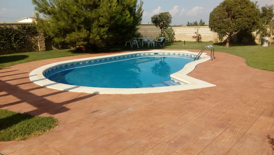 Paviment de formigó imprès a Lleida — 9