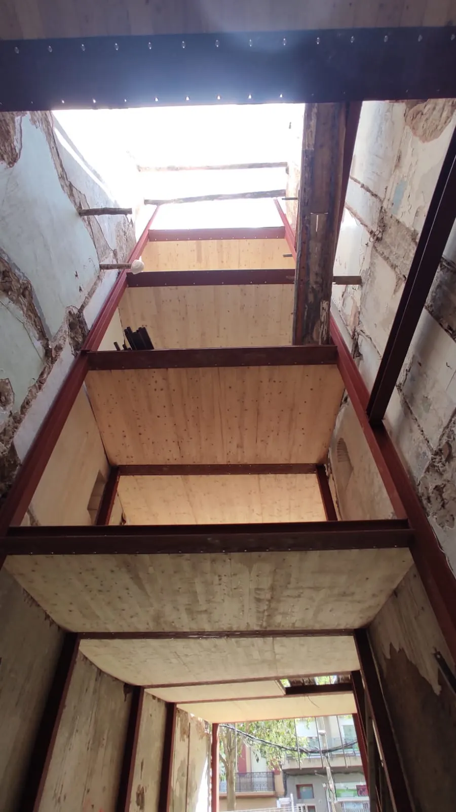 Treballs de fusteria estructural a Lleida — 3