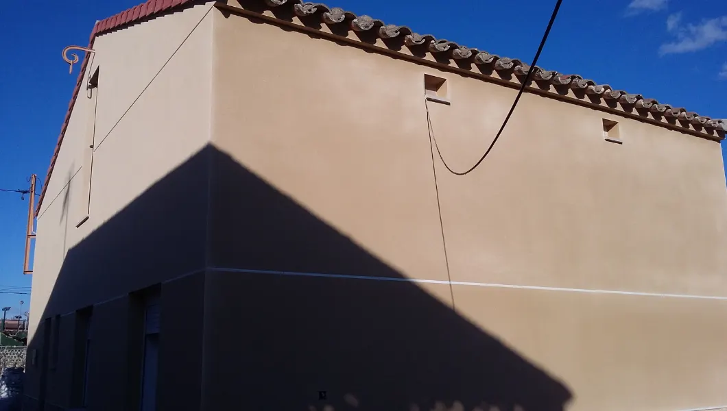 Revestiment monocapa de façana a Lleida — 10