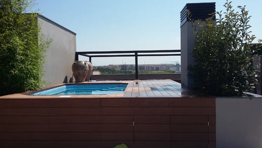 Piscina en terrassa a Lleida — 8