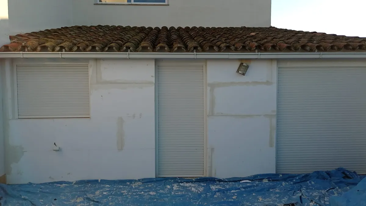 Aïllament tèrmic exterior SATE a Lleida — 10